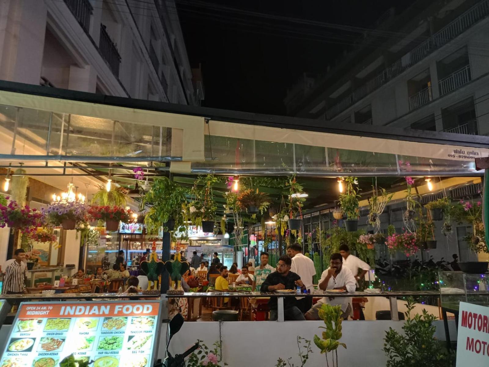 가든 푸켓 호텔 Patong 외부 사진